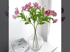 Lekki luksusowy bukiet kwiatowy dekoracja do salonu i stołu jadalnego z symulowanych narcisów