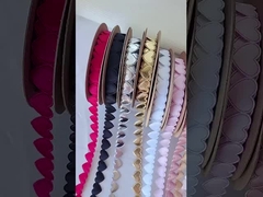 Sklep kwiatowy Opakowania Walentynki Festiwal Lwów Paszport Sklep opakowań Włosy Paszporty