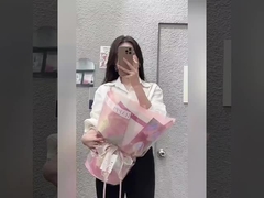 Papier opakowaniowy wodoodporny do bukietów kwiatów, papieru opakowaniowego do cukierków i papieru stałego