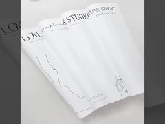 Sprzedaż hurtowa papieru minimalistycznego, materiałów papierowych do opakowań kwiatowych wodoszczelnych w stylu Ins na Walentynki