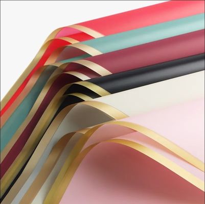 kupować Złoty krawędź Papier do pakowania kwiatów wodoodporny Kwiatowy bukiet Papier do pakowania koreański Matt Flim produkcja online