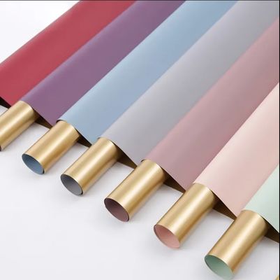 kupować 64X34X0.36 cm Wspaniałe rękawiczki Dwustronne plastikowe papiery do pakowania kwiatów z złotem produkcja online