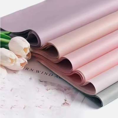 kupować Koreański wodoodporny papier do pakowania bukietów kwiatowych papier do pakowania tkanin do pakowania świąt online manufacture