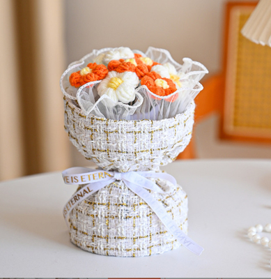 Dobra cena. Ręcznie wykonana wełna z dzianin Mini Puff Bouquet Piękna różnorodność kwiatów w wielu kolorach w Internecie