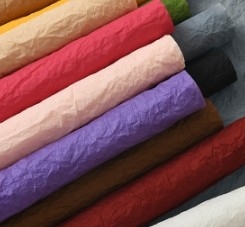 kupować Zaawansowany ręcznie skruszony papier śnieżny papier opakowaniowy kwiatowy online manufacture