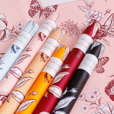 kupować Dzień Kobiet Materiał bukiet Motyl Kwitnący okres Papier opakowaniowy z filmem perłowym Czas wysyłki 30-45 dni online manufacture