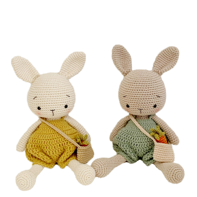kupować Sprzedaż hurtowa ręcznie dziane Amigurumi Krosety Płaszcz lalki zwierzęce bawełniane zapięte króliki zabawki dla dzieci do snu produkcja online