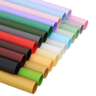 kupować Matowa powierzchnia Kwiaciarnia Papier do pakowania Folia z tworzywa sztucznego 58 cm * 58 cm online manufacture