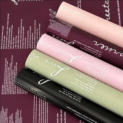 Dobra cena. Kolorowy nieszczelny papier do owijania kwiatów wodoodporny do świeżego bukietu kwiatowego w Internecie