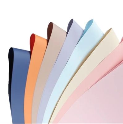 Dobra cena. Papier do pakowania kwiatów, bukiet z dwustronnym kolorem, Yuyin, świeże kwiaty, opakowanie, papier kraft w Internecie