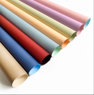 Dobra cena. 2024 Gorąca sprzedaż wodoodporny koreański papier ouya Kwiatów Butik Papier opakowaniowy Kwiatów papier do świeżych kwiatów hurtowy w Internecie