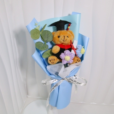 Dobra cena. PhD Bear Bouquet - Graduation Plush Doll Flowers for Couples & Students, Creative Cartoon Knitted Gift - Kwiaty dla par i studentów w Internecie