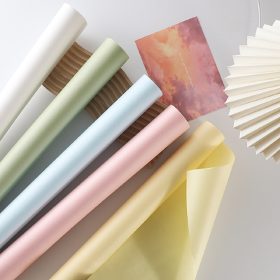 Dobra cena. Nowa kolekcja Solid-Color Phoenix Craft Paper Heavy-Duty Kraft Wrapping z wyższą wytrzymałością na rozciąganie dla urządzania kwiatowego ślubu w Internecie