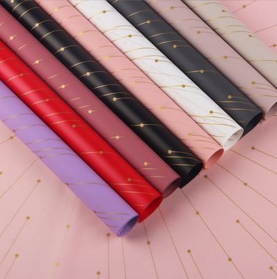 Dobra cena. Milan Paper Love zaczyna się od wysokiej klasy papieru do pakowania kwiatów, papieru bukietowego, wodoodpornego plastikowego oppa, ręcznie wykonanego papieru podarunkowego w Internecie