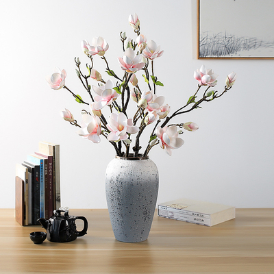 Dobra cena. Sztuczne kwiaty magnolii, fałszywe kwiaty magnolii, nowe dekoracje w stylu chińskim do salonu, dekoracja stołu jadalnego. w Internecie