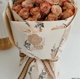 Dobra cena. Czas wysyłki 30-45 dni dla papieru do pakowania kwiatów Dreamy Rose, wodoodpornego, w wielu kolorach w Internecie