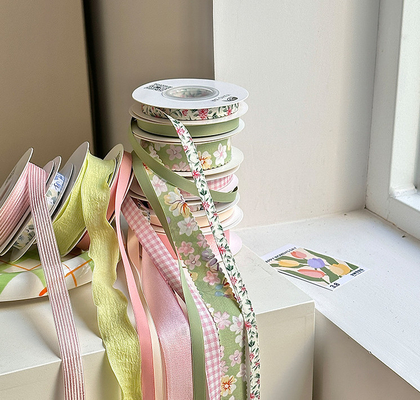 Dobra cena. Wysokiej wytrzymałości Fanhua Pink Green Series Ribbon Flower Bouquet Strap Baking DIY Produkty festiwalowe Materiały kwiatowe Ribbon w Internecie
