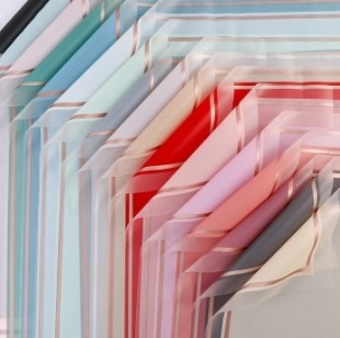 Dobra cena. Fashion Ins Wind Han Su Paper Flying Jelly Film Flower Packaging Paper Czas dostawy 30-45Days 30-45Days Czas dostawy w Internecie