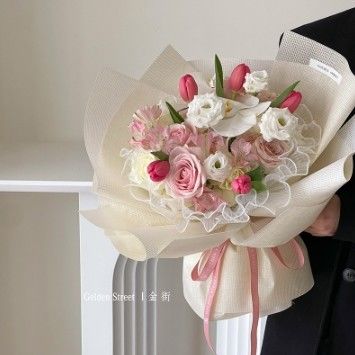 Dobra cena. Papier do owijania kwiatów z kremem embozowanym Papier specjalny wodoodporny w Internecie